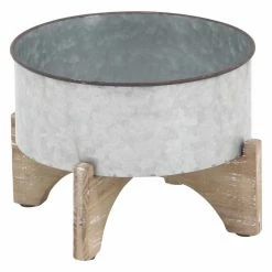 Best Sale 🎁 Novelty DecMode Farmhouse Round Iron Planters With Wooden Stands - Set Of 3 🔥 -Garden Planters & Plant Pots Sales Shop detailUMA10436