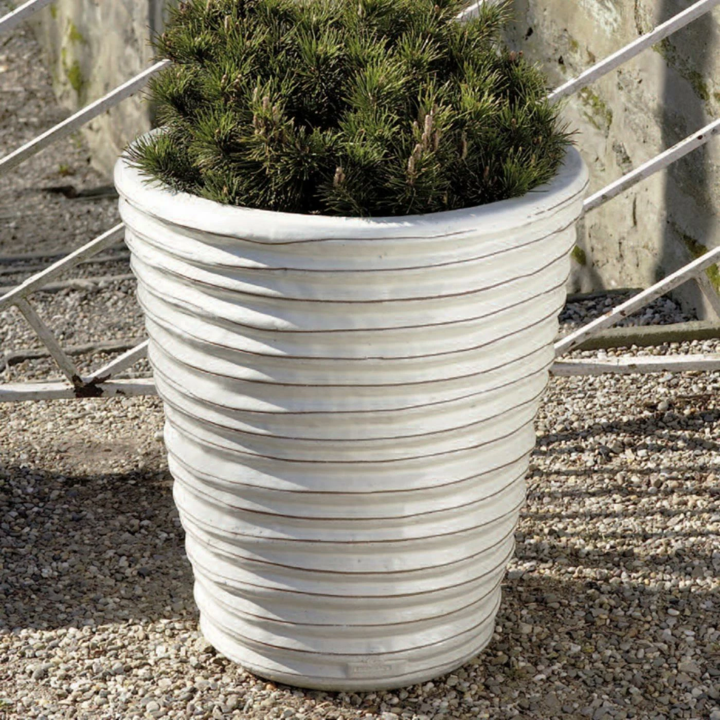 Budget π Novelty Campania International Round Ruffle Planter - Set Of 3 - Antique White π 1 Budget π Novelty Campania International Round Ruffle Planter - Set Of 3 - Antique White π