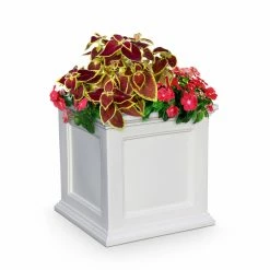 Brand new 🔔 Planter Pots Mayne Square Polyethylene Fairfield Patio Planter 🛒