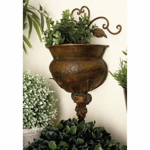 Cheap 🎉 Novelty DecMode Traditional Metal Wall Planter - 11 In. 😉 -Garden Planters & Plant Pots Sales Shop masterUMA5294
